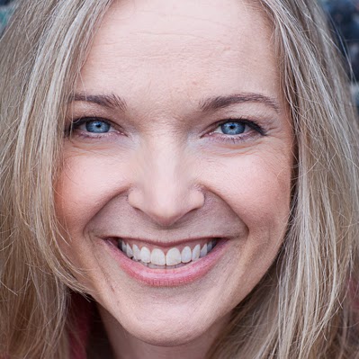 Kristine Russell Photo 33