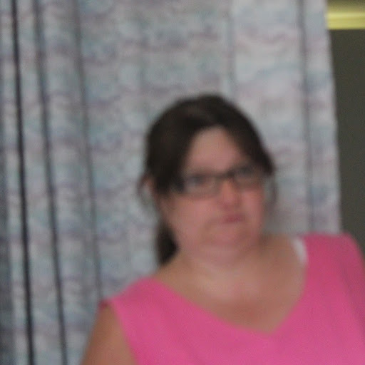 Leslie Brock Photo 32