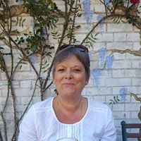 Julia Barbour Photo 5