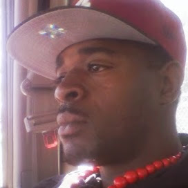 Kenneth Moore Photo 23