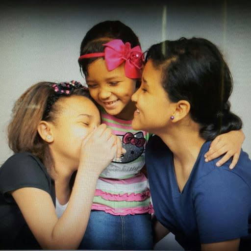 Kelly Pickens Photo 32