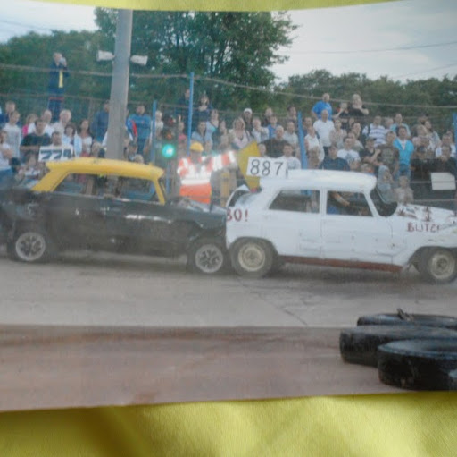 Carl Simmons Photo 6