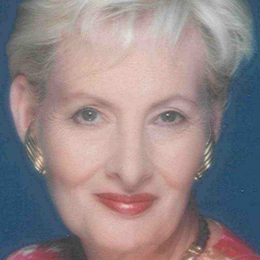 Virginia Reynolds Photo 35