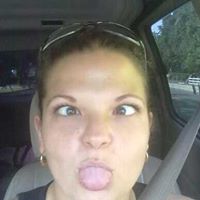 Sara Qualls Photo 15