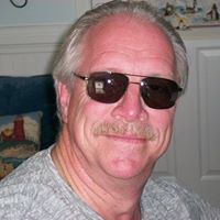 Bruce Howard Photo 15