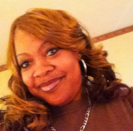Joy Oliver Photo 7