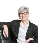 Deborah Thompson Photo 1