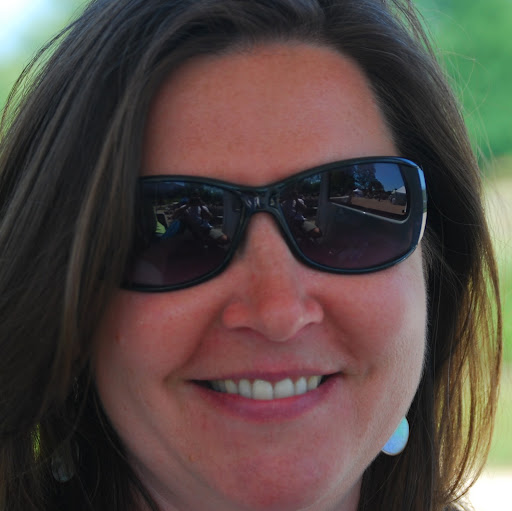 Julie Doherty Photo 23