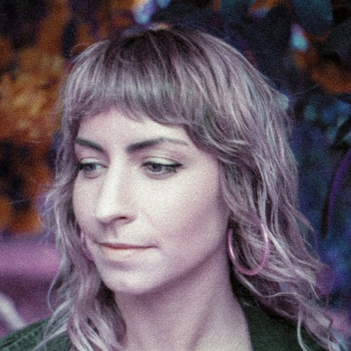 Jessica Hopkins Photo 36