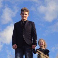 Mark Lancaster Photo 25