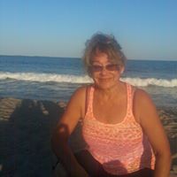 Carmen Valentin Photo 28