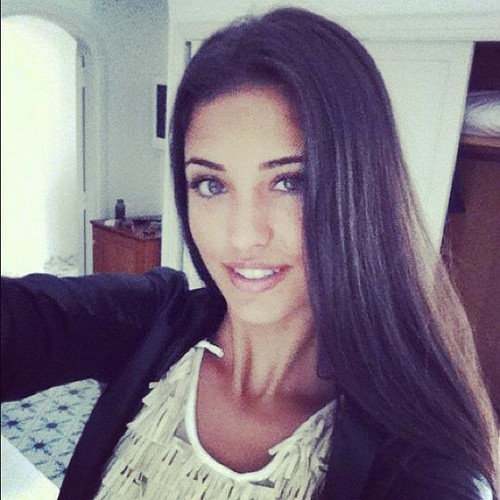 Ella Robinson Photo 14
