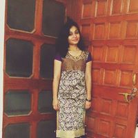 Lincy Abraham Photo 16