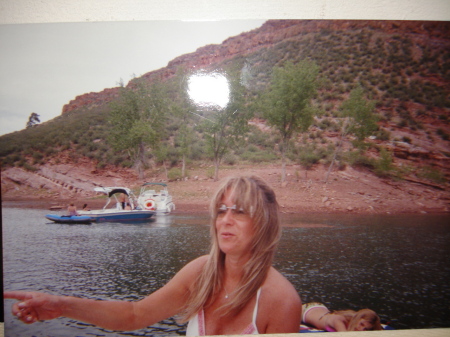 Gail Anderson Photo 15