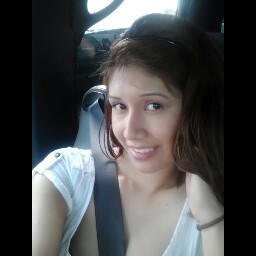 Yazmin Alvarado Photo 23