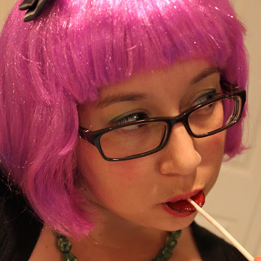 Christina Pratt Photo 17