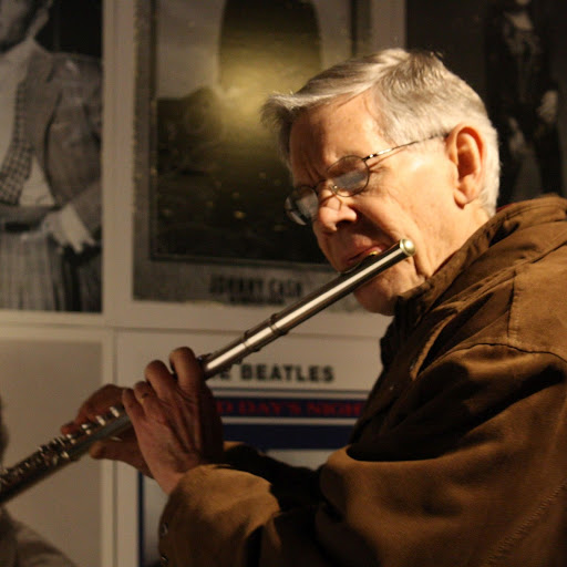 Fred Tompkins Photo 19