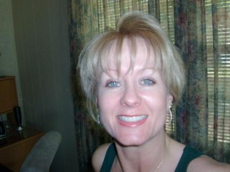 Rhonda Hall Photo 5