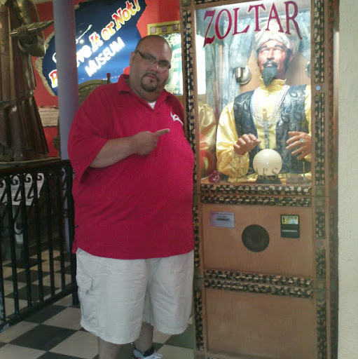 Ramon Quinones Photo 27