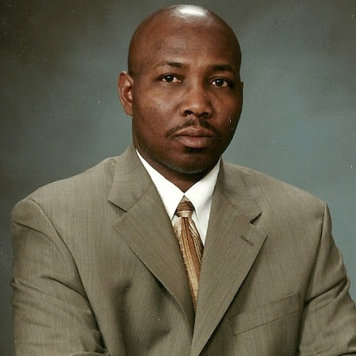 Edwing Simon Photo 2
