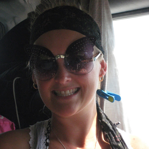 Debbie Larsen Photo 40