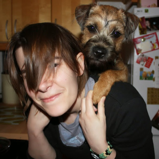Julie Allinson Photo 8