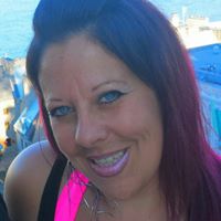 Julie Deschenes Photo 11
