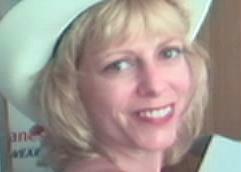 Renee Hamilton Photo 34