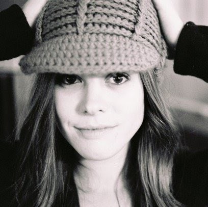 Kathryn Jones Photo 37