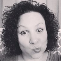 Kimberly Wiltshire Photo 10