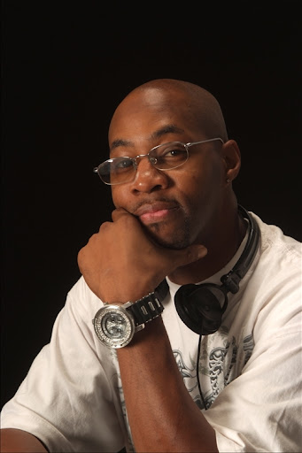 Darrell Davis Photo 25