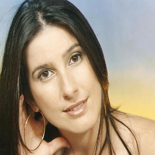 Soraya Reis Photo 1