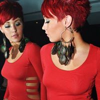 Elizabeth Saville Photo 4