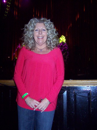 Deborah Gomes Photo 4