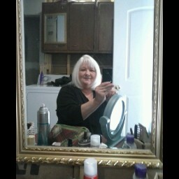 Sandra Reynolds Photo 44