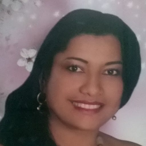 Martha Morales Photo 13