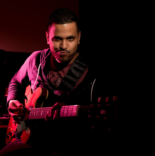 Anthony Sanchez Photo 36