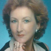 Nancy Deluca Photo 30