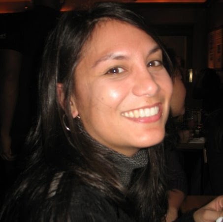 Joanna Steele Photo 35