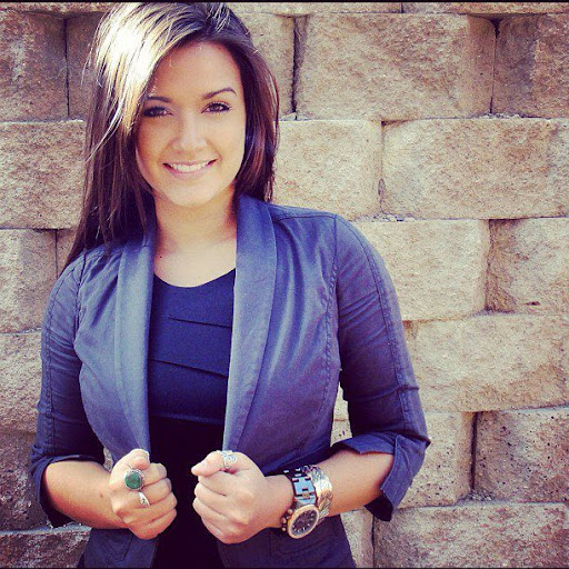 Jennifer Dixon Photo 19