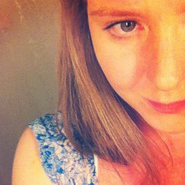 Claire Watkins Photo 30