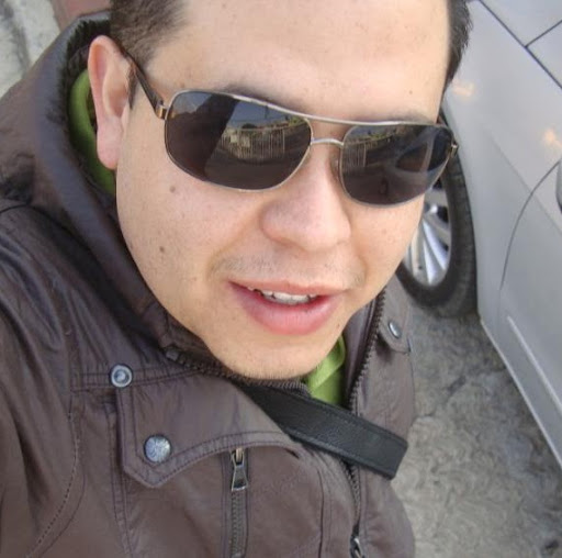 Santiago Gutierrez Photo 10