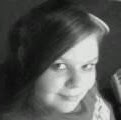Kellie Moore Photo 11