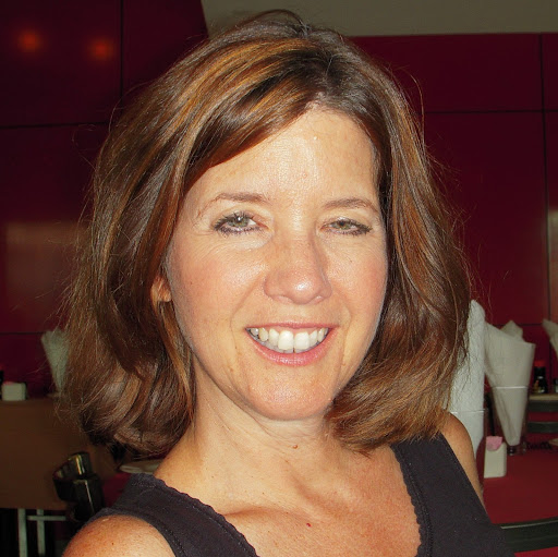 Sandy Calhoun Photo 17