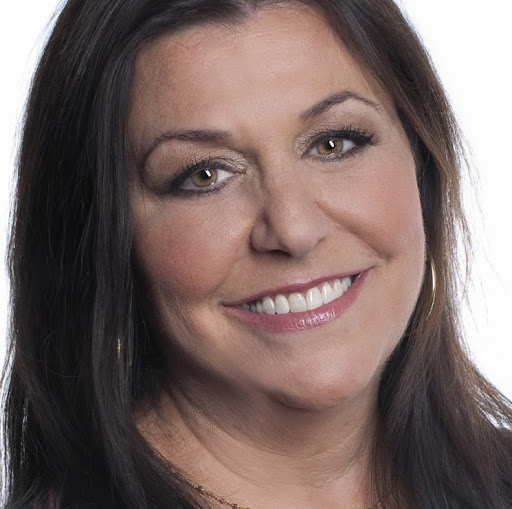 Joan Frank Photo 31