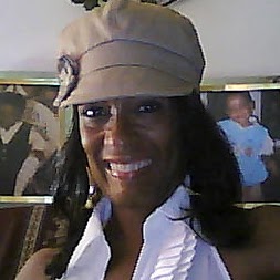 Beverly Mitchell Photo 27