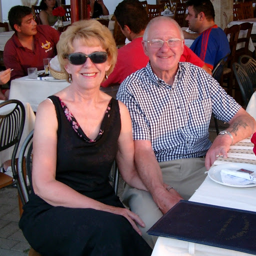 Judy Fox Photo 16
