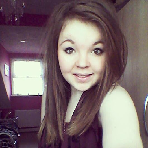 Aimee Knight Photo 5