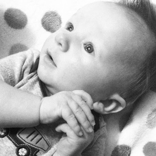 Alisa Elliott Photo 15