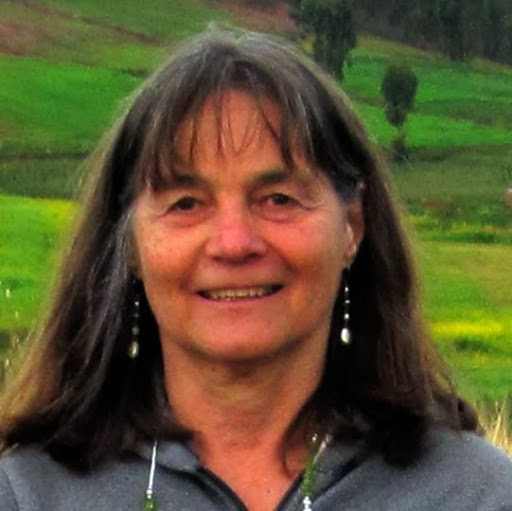 Linda Deal Photo 9